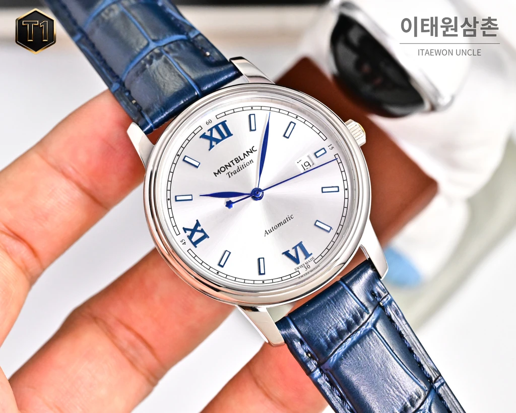 몽블랑 스타 레거시 실버 선레이 블루 로만 인덱스 데이트 오토매틱 42mm