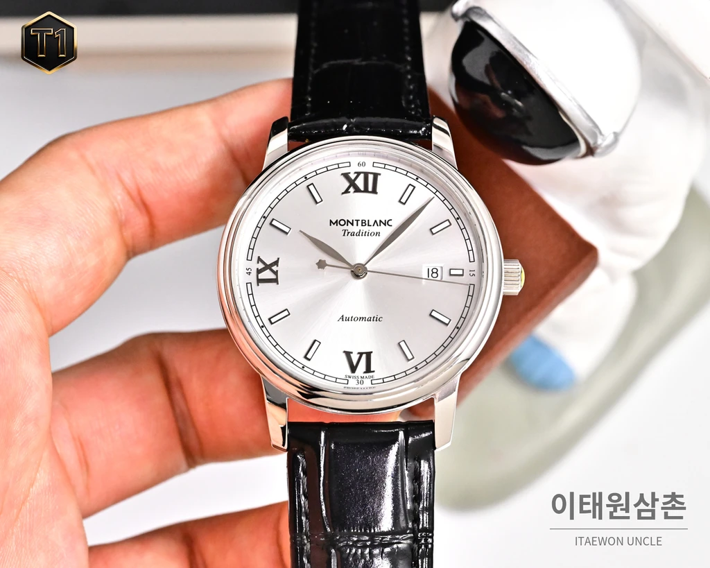 몽블랑 스타 레거시 실버 선레이 블루 로만 인덱스 데이트 오토매틱 42mm