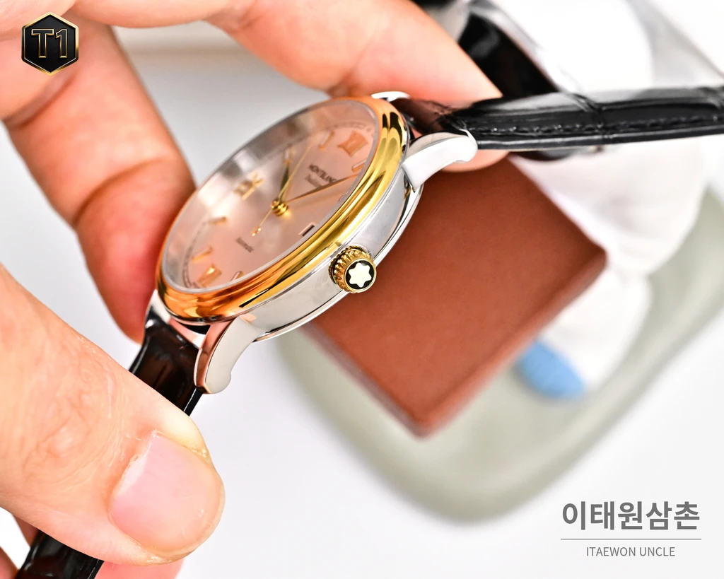 몽블랑 스타 레거시 투톤 실버 선레이 로만 인덱스 데이트 오토매틱 42mm