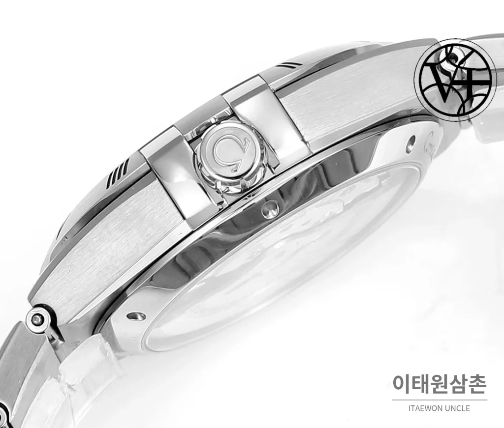 오메가 컨스텔레이션 5세대 메테오라이트 다이얼 세라믹베젤 오토매틱 41mm 131.30.41.21.99.001 스틸 브레이슬릿 (8)