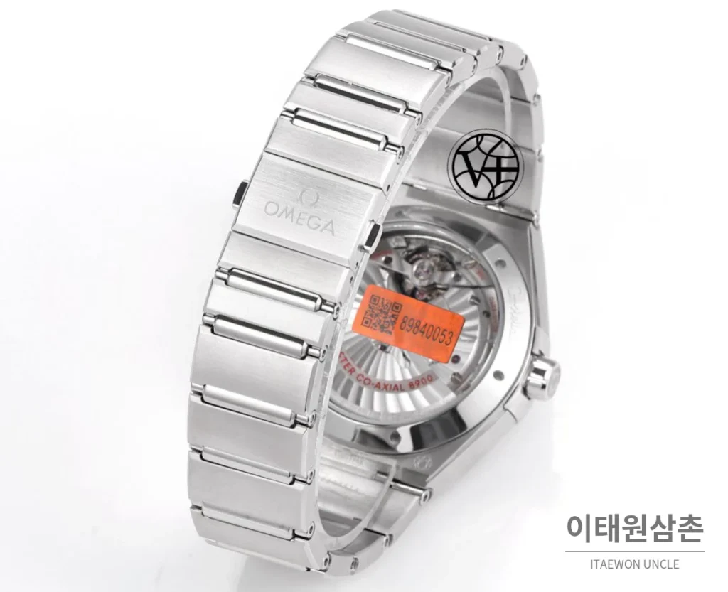 오메가 컨스텔레이션 5세대 메테오라이트 다이얼 세라믹베젤 오토매틱 41mm 131.30.41.21.99.001 스틸 브레이슬릿 (7)