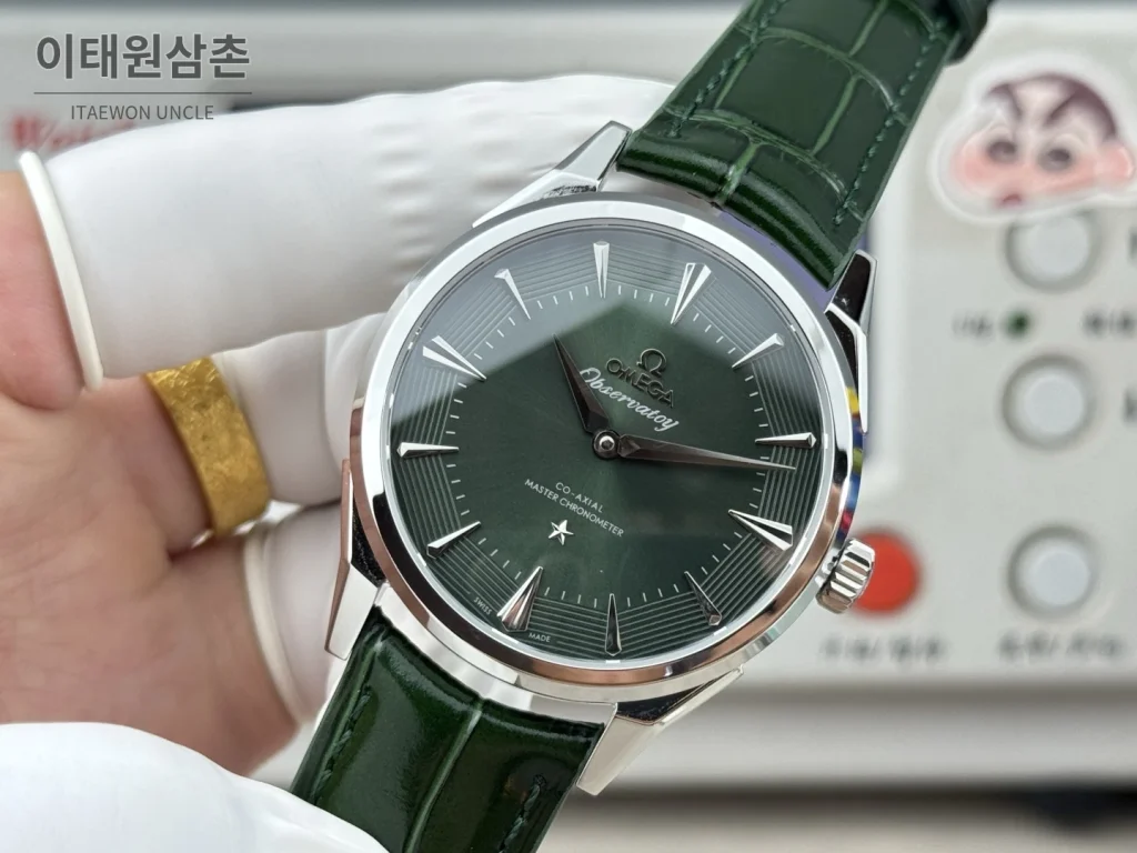 오메가 컨스텔레이션 오토매틱 39.4mm 네이비 블루 그린 가죽 스트랩