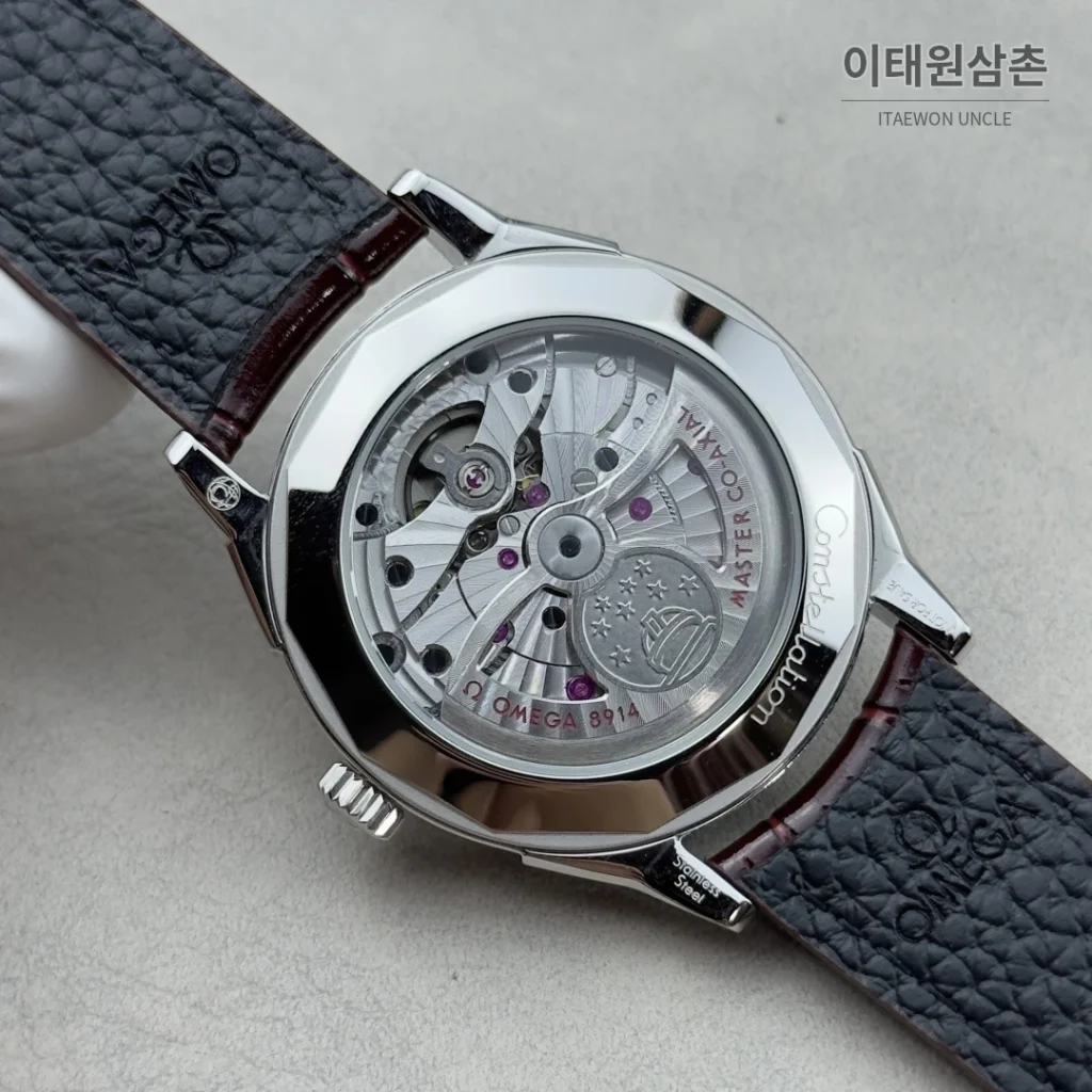 오메가 컨스텔레이션 오토매틱 39.4mm 샴페인 다이얼 버건디 가죽 스트랩