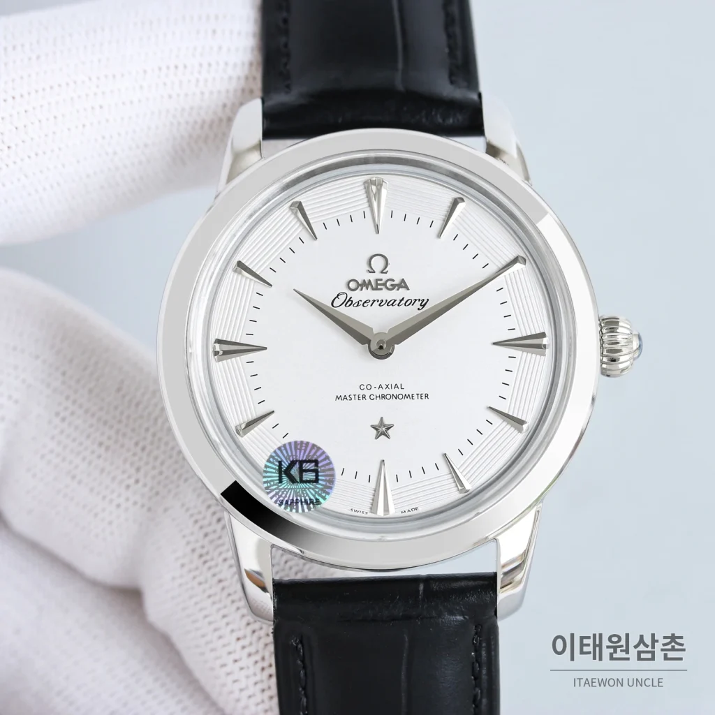 오메가 컨스텔레이션 오토매틱 40mm 블랙 다이얼 블랙 가죽 스트랩