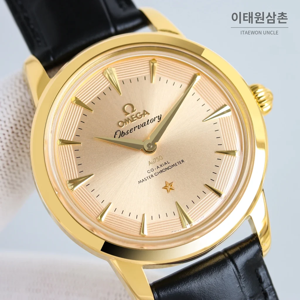 오메가 컨스텔레이션 오토매틱 40mm 샴페인 다이얼 블랙 가죽 스트랩