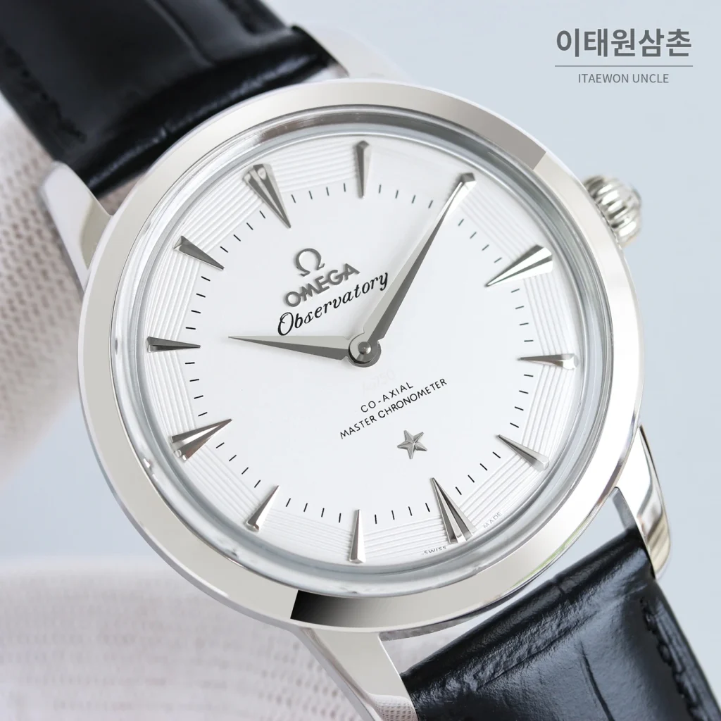 오메가 컨스텔레이션 오토매틱 40mm 블랙 다이얼 블랙 가죽 스트랩