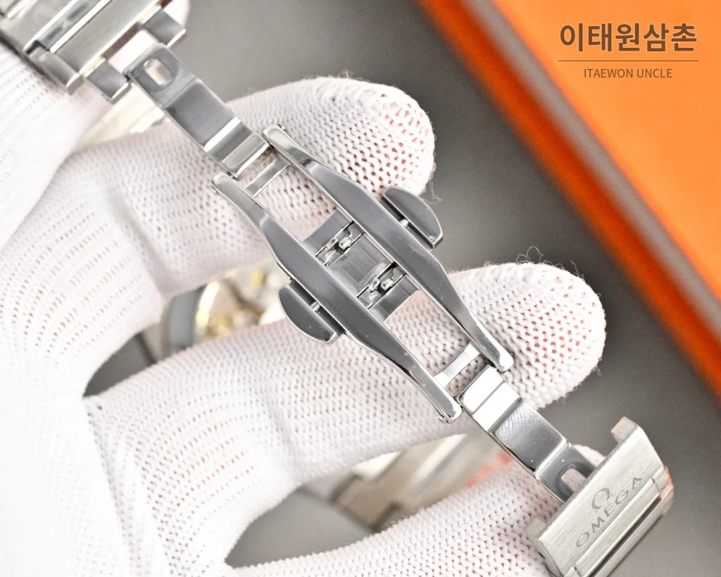 오메가 콘스텔레이션 오토매틱 41mm 샴페인 다이얼