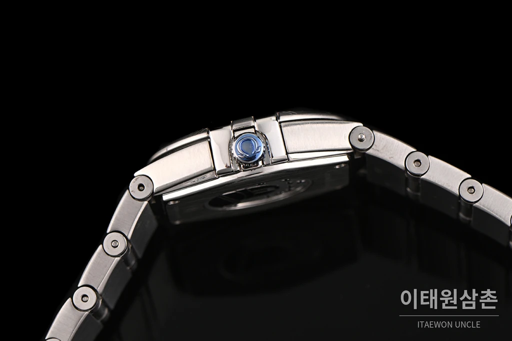 오메가 컨스텔레이션 4세대 실버 스틸 로마 숫자 베젤 화이트 스톤 인덱스 쿼츠 시계 27mm