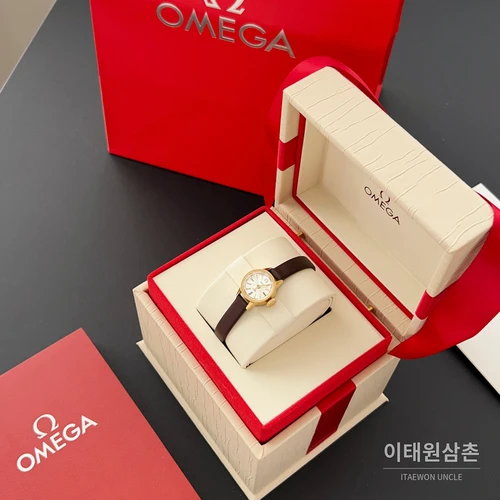 오메가 드빌 칼레이도스코프 다이아몬드컷 미니 여성시계 18.5mm 화이트 다이얼 브라운 가죽 스트랩 골드 베젤