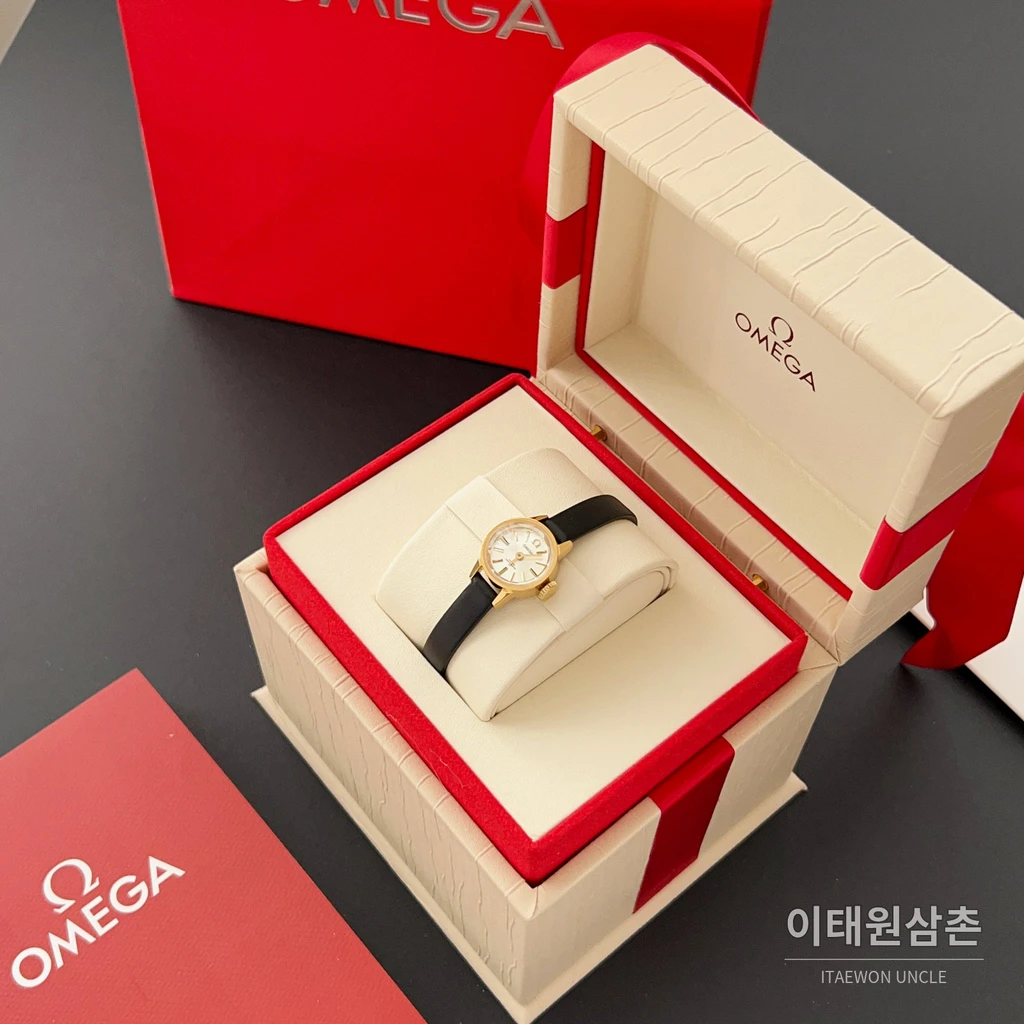 오메가 드빌 칼레이도스코프 다이아몬드컷 미니 여성시계 18.5mm 화이트 다이얼 블랙 가죽 스트랩 골드 베젤