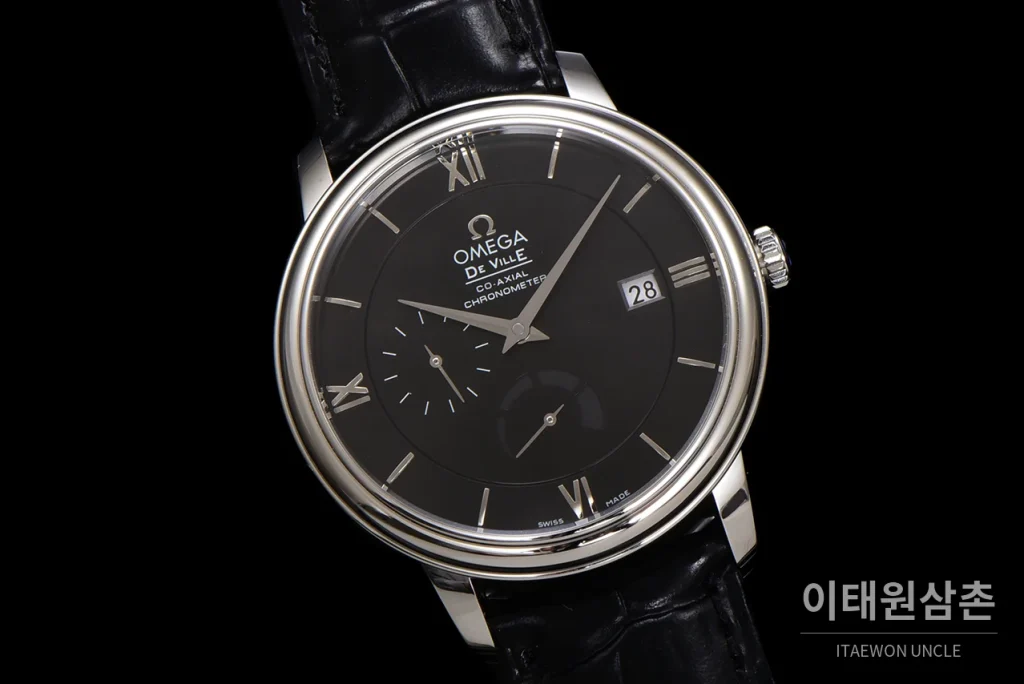 오메가 드빌 파워리저브 데이트 스몰세컨즈 오토매틱 39.5mm 실버 블랙 가죽 스트랩 (4)