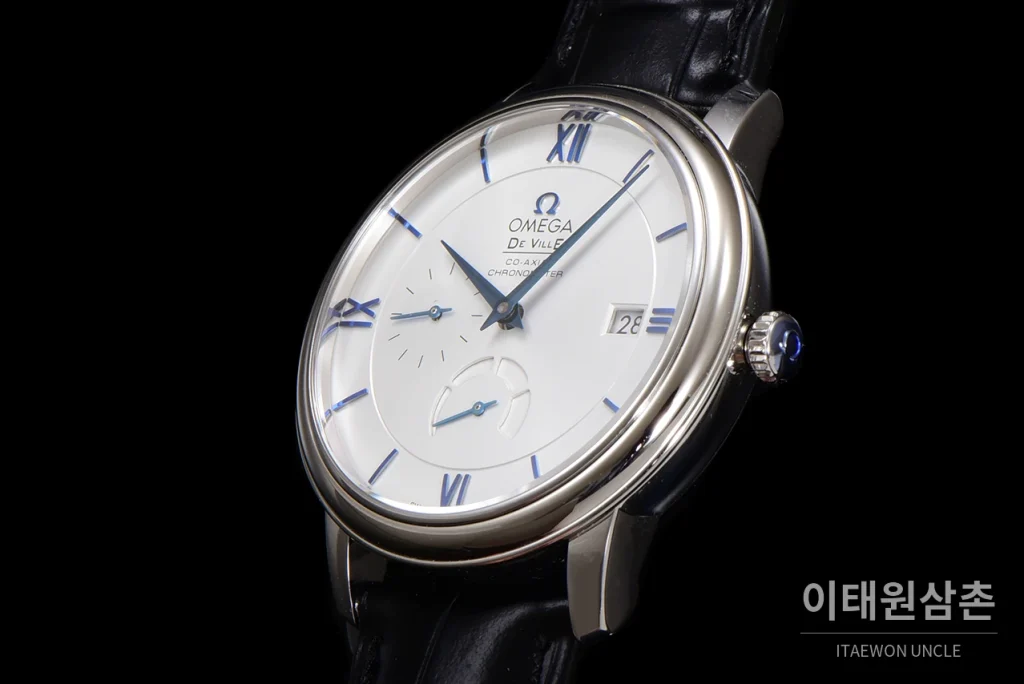 오메가 드빌 파워리저브 데이트 스몰세컨즈 오토매틱 39.5mm 실버 블랙 가죽 스트랩 (2)