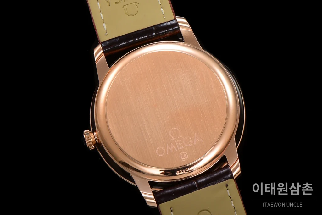 오메가 드빌 파워리저브 데이트 스몰세컨즈 오토매틱 39.5mm 실버 브라운 가죽 스트랩 로즈골드 베젤