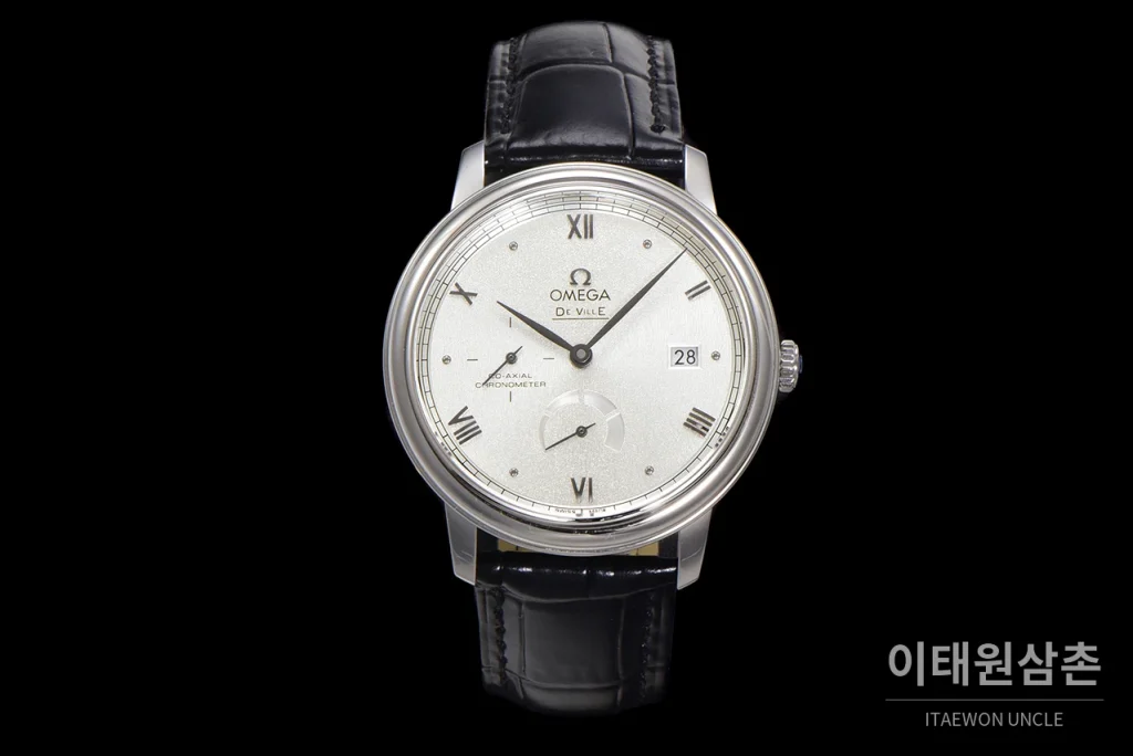 오메가 드빌 파워리저브 스몰세컨즈 데이트 오토매틱 39.5mm 실버 블랙 가죽 스트랩 (2)
