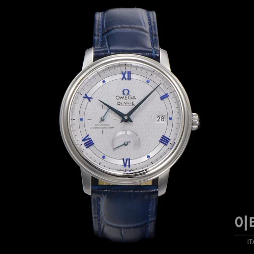 오메가 드빌 파워리저브 스몰세컨즈 데이트 오토매틱 39.5mm 실버 네이비 가죽 스트랩