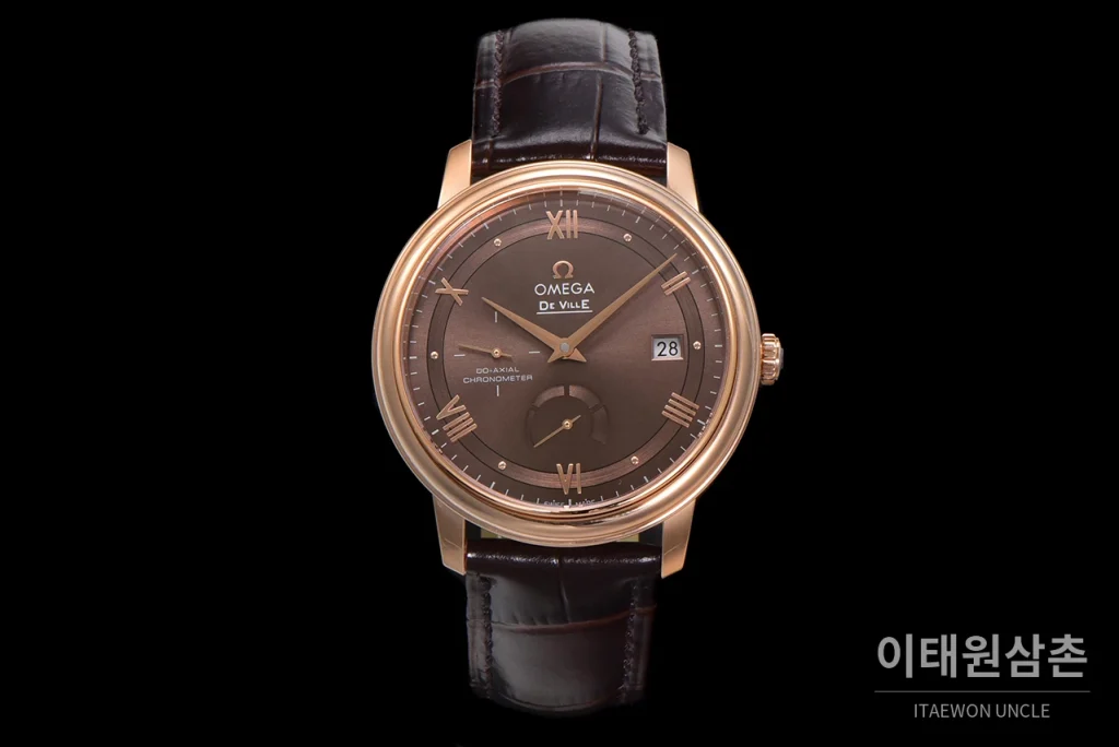 오메가 드빌 파워리저브 스몰세컨즈 데이트 오토매틱 39.5mm 실버 브라운 가죽 스트랩 로즈골드 베젤