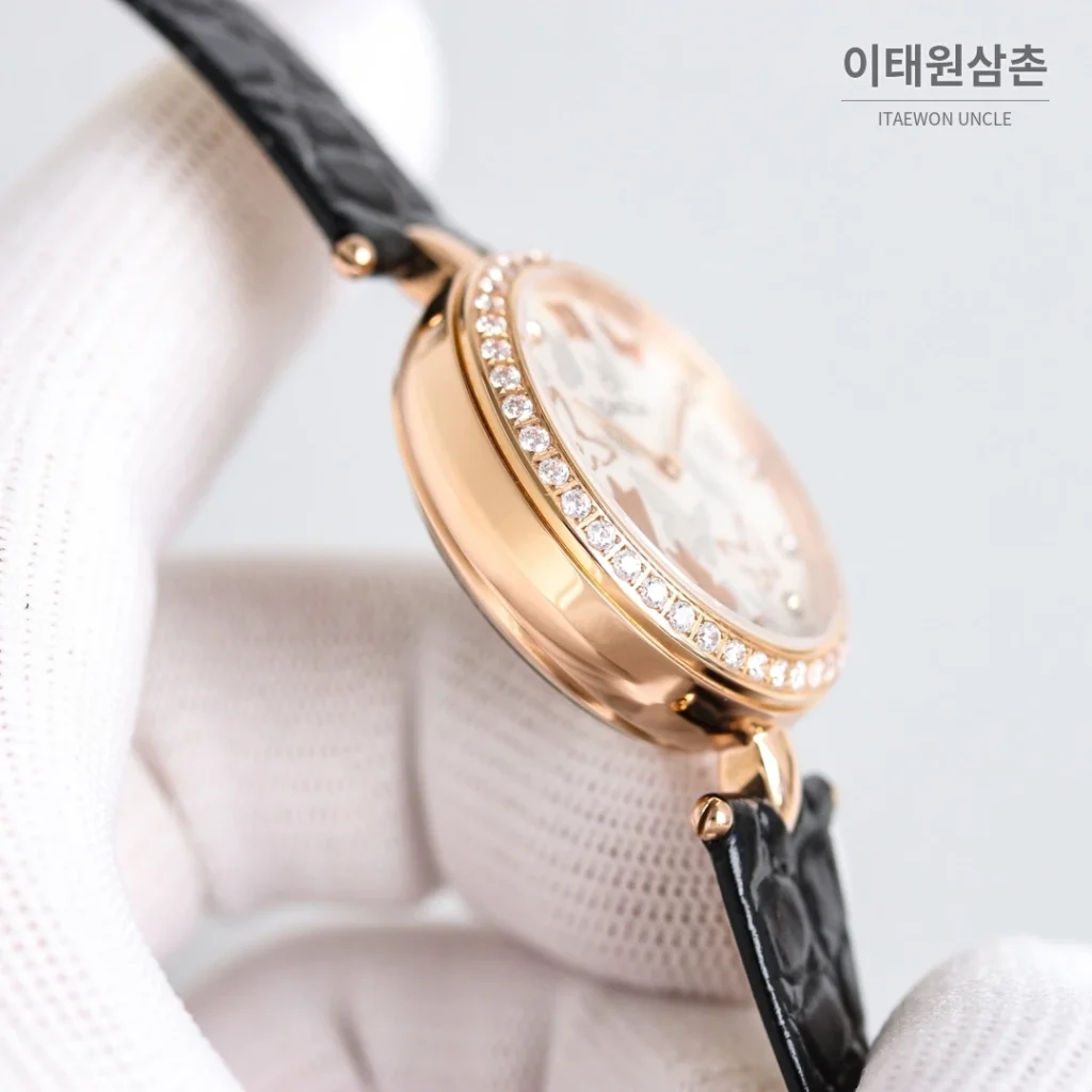 오메가 드빌 프레스티지 듀드롭 로즈골드 마더오브펄 다이아몬드 시계 32mm 자개 다이얼