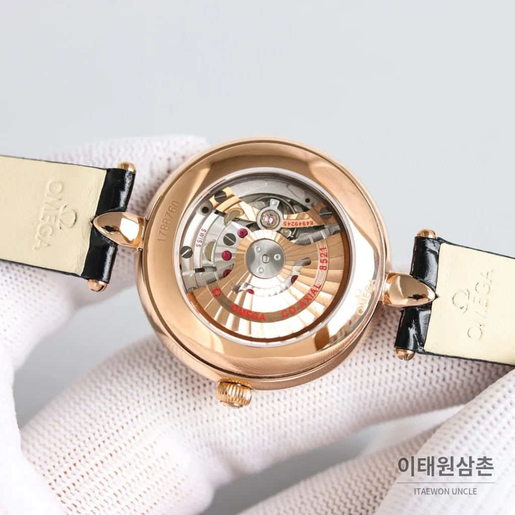 오메가 드빌 프레스티지 듀드롭 로즈골드 마더오브펄 다이아몬드 시계 32mm 자개 다이얼