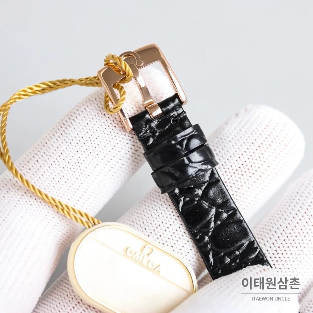 오메가 드빌 프레스티지 듀드롭 로즈골드 마더오브펄 다이아몬드 시계 32mm 자개 다이얼