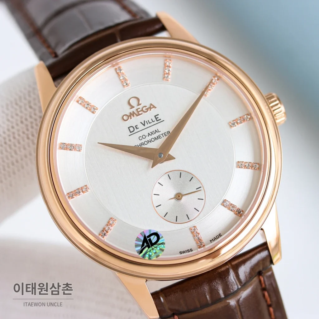 오메가 드빌 오토매틱 39mm 화이트 다이얼 브라운 가죽 스트랩 로즈골드 베젤 (2)