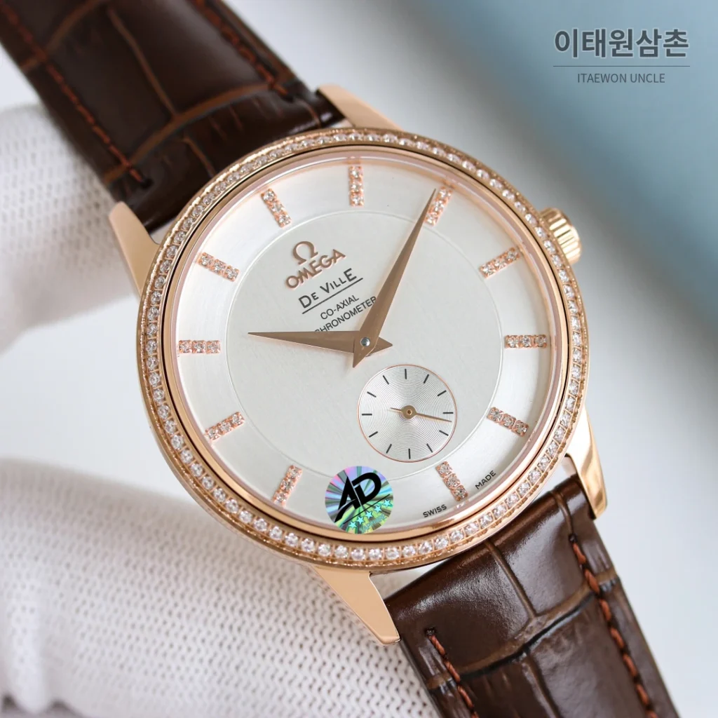 오메가 드빌 오토매틱 39mm 화이트 다이얼 브라운 가죽 스트랩 로즈골드 베젤 (2)