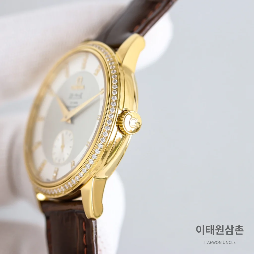 오메가 드빌 오토매틱 39mm 실버 다이얼 브라운 가죽 스트랩 골드 케이스
