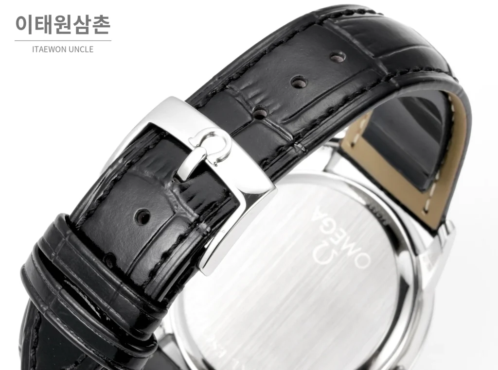 오메가 드빌 오토매틱 39mm 실버 다이얼 블랙 가죽 스트랩 실버 베젤