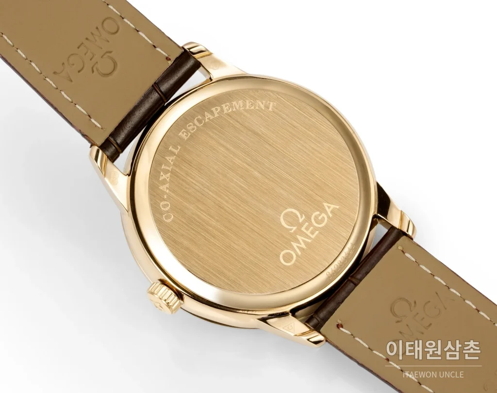 오메가 드빌 오토매틱 39mm 실버 다이얼 브라운 가죽 스트랩 골드 베젤