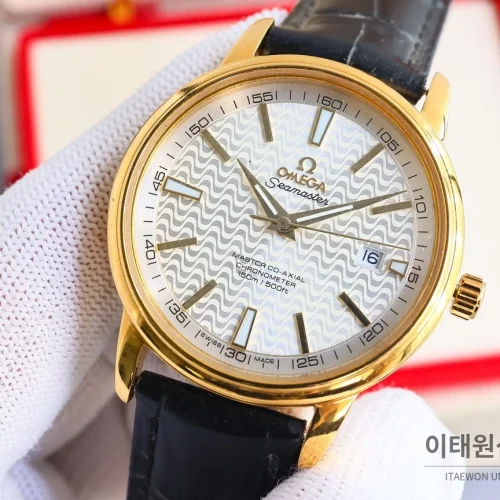 오메가 드빌 오토매틱 40mm 화이트 다이얼