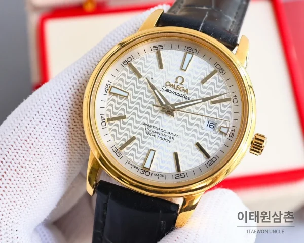 오메가 드빌 오토매틱 40mm 화이트 다이얼