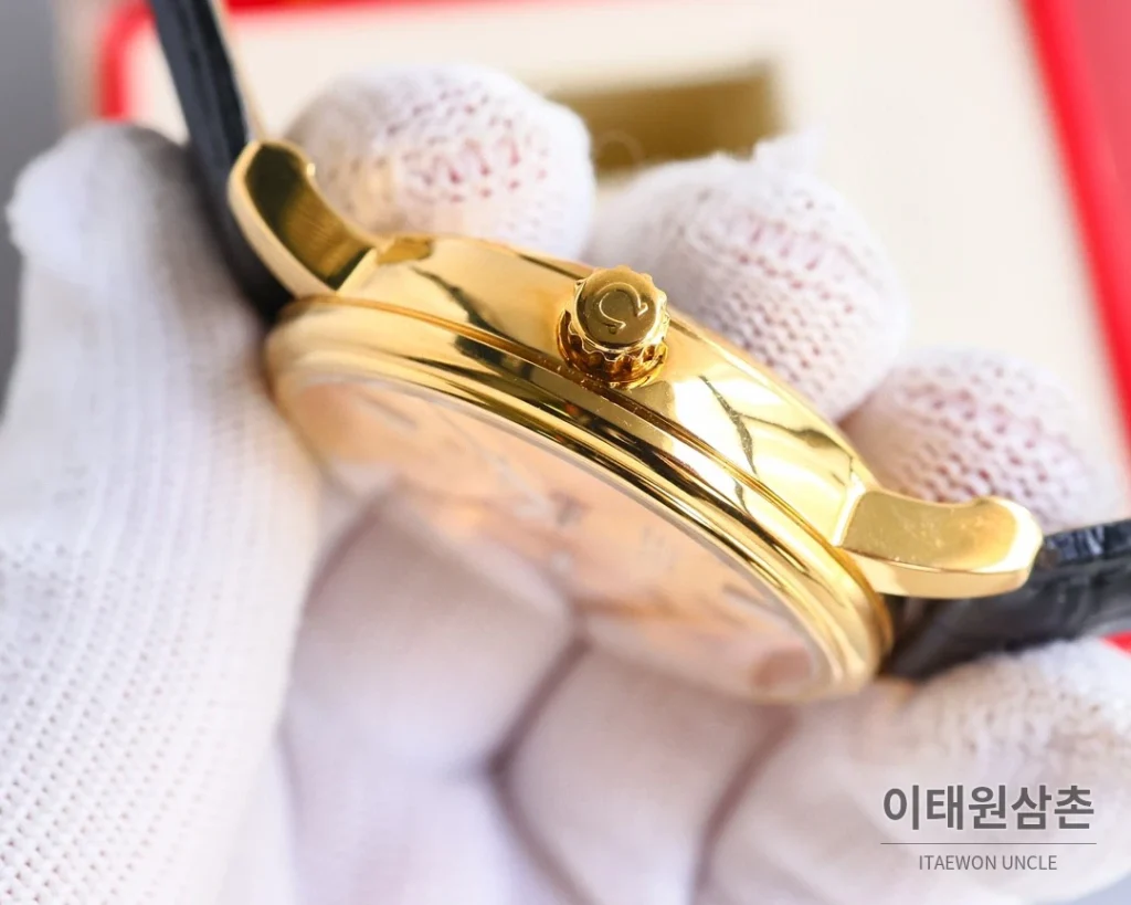 오메가 드빌 오토매틱 40mm 화이트 다이얼