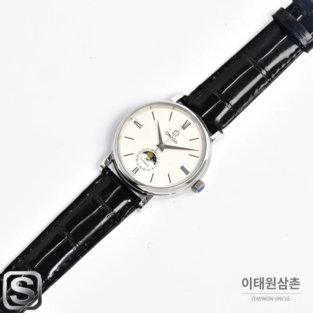오메가 문페이즈 문앤스타 캘린더 가죽밴드 오토매틱 40mm R43 네이비 다이얼
