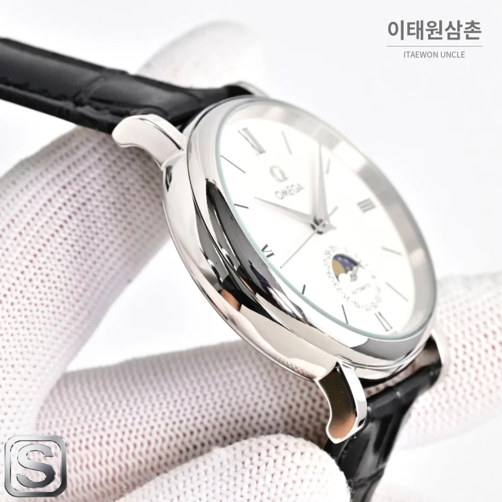 오메가 문페이즈 문앤스타 캘린더 가죽밴드 오토매틱 40mm R43 네이비 다이얼