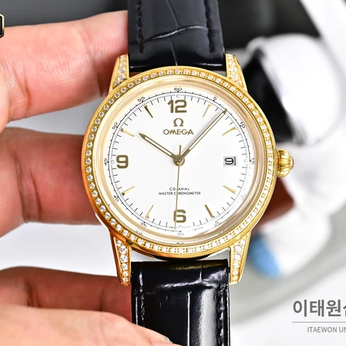 오메가 신형 3D 블루 라이트 글래스 오토매틱 화이트 워치 40mm 오메가 신형 3D 블루 라이트 글래스 오토매틱 화이트 워치 40mm