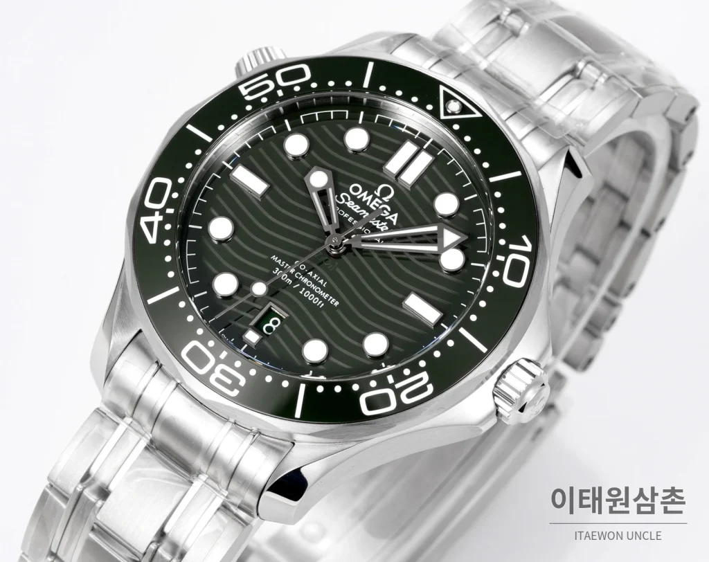 오메가 씨마스터300 세라믹 웨이브다이얼 오토매틱 42mm 스틸 브레이슬릿 블랙 베젤