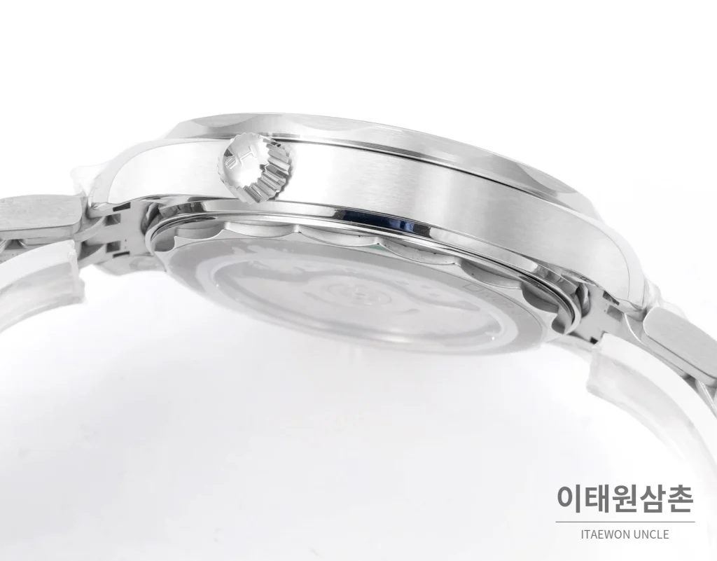 오메가 씨마스터300 세라믹 웨이브다이얼 오토매틱 42mm 스틸 브레이슬릿 블랙 베젤