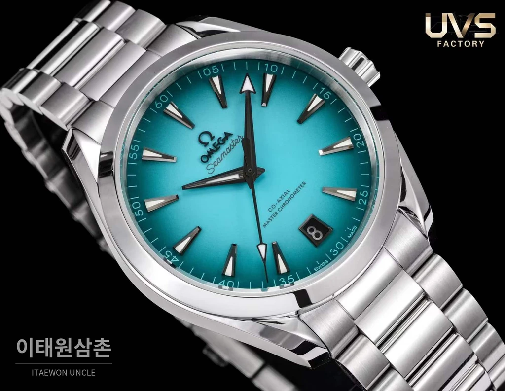 오메가 씨마스터 아쿠아 테라 150M 에나멜 다이얼 실버베젤 41mm
