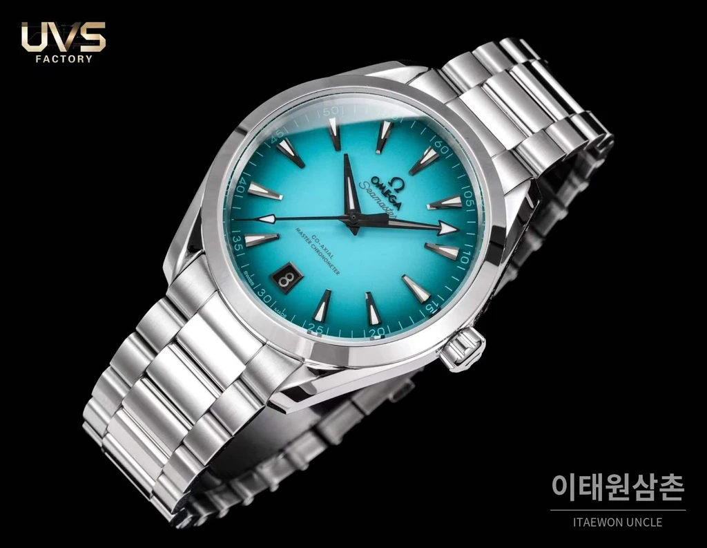 오메가 씨마스터 아쿠아 테라 150M 에나멜 다이얼 실버베젤 41mm