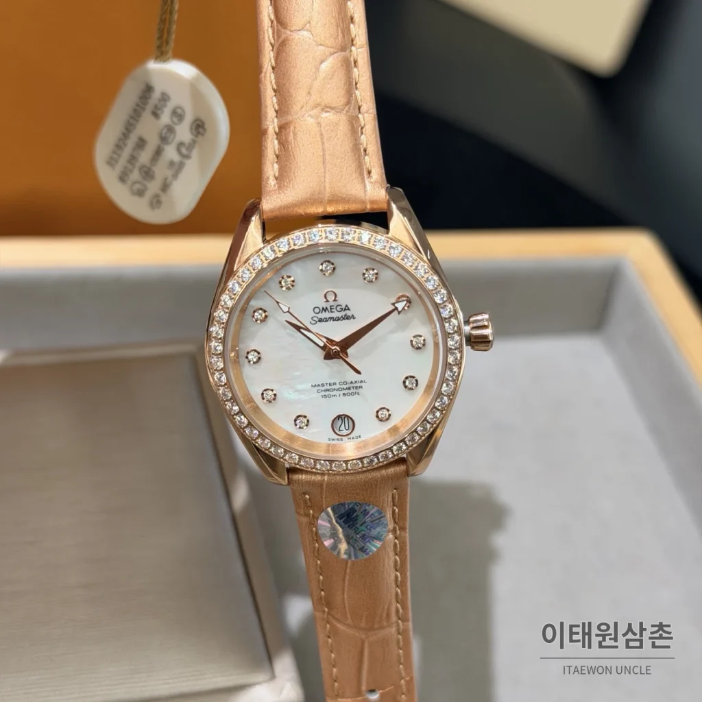 오메가 씨마스터 아쿠아 테라 오토매틱 34mm 진주색