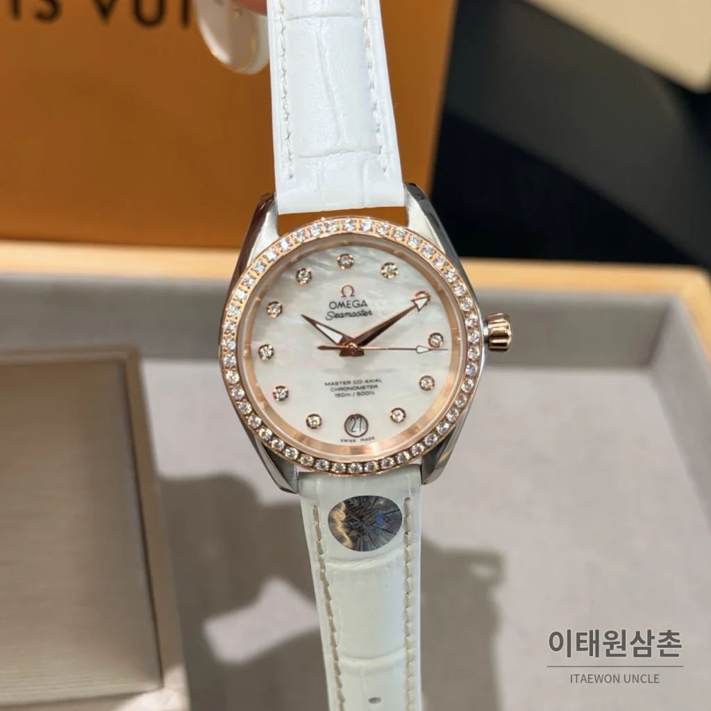 오메가 씨마스터 아쿠아 테라 오토매틱 34mm 미정