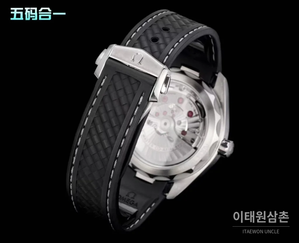 오메가 씨마스터 아쿠아테라 컬러다이얼 데이트 오토매틱 41mm 멀티 컬러 (4)