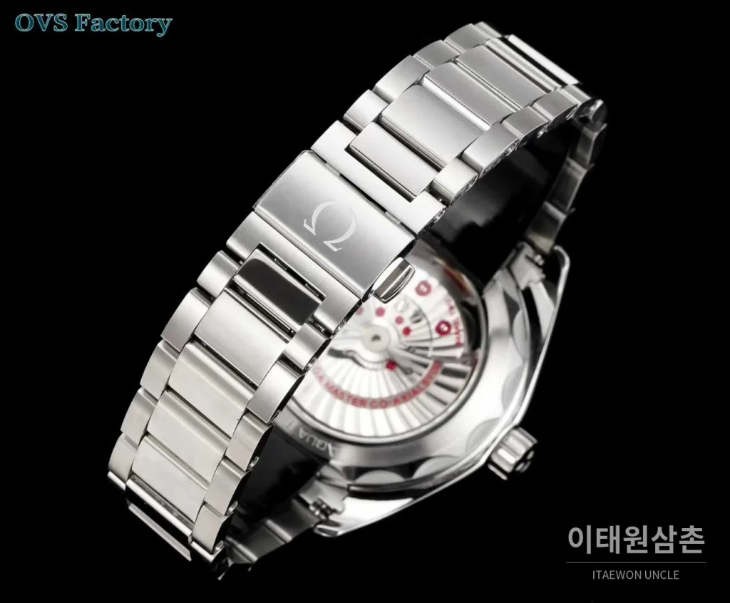 오메가 씨마스터 아쿠아테라 스틸 그린그라데이션 다이얼 러버밴드 오토매틱 41mm (2)