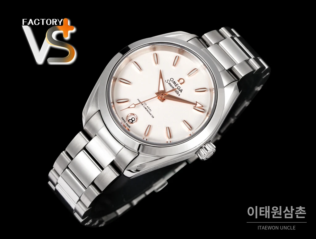 오메가 씨마스터 아쿠아테라 스틸 로즈골드 인덱스 화이트 다이얼 오토매틱 34mm
