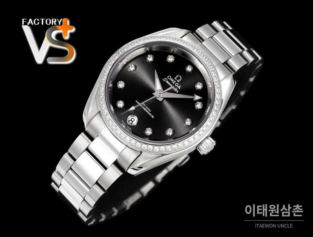오메가 씨마스터 아쿠아테라 스틸 로즈골드 인덱스 화이트 다이얼 오토매틱 34mm