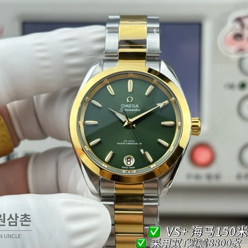 오메가 씨마스터 오토매틱 34mm 그린 다이얼 투톤 브레이슬릿 골드 베젤 오메가 씨마스터 오토매틱 34mm 그린 다이얼 투톤 브레이슬릿 골드 베젤