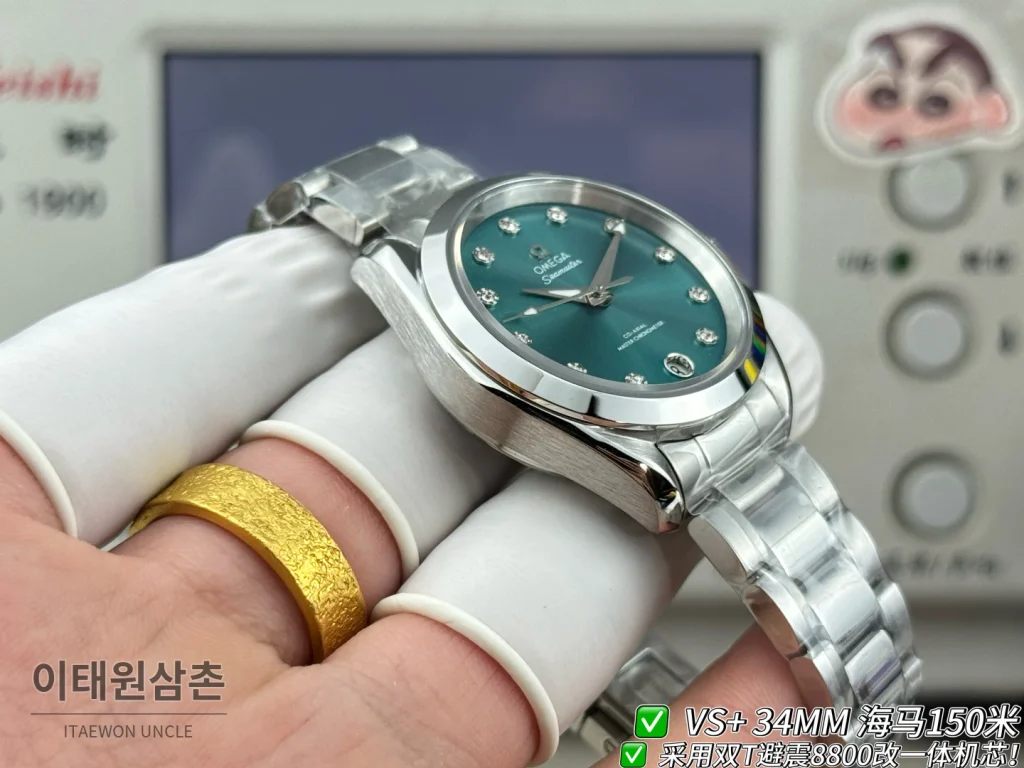 오메가 씨마스터 오토매틱 34mm 민트 다이얼 스틸 브레이슬릿 (2)