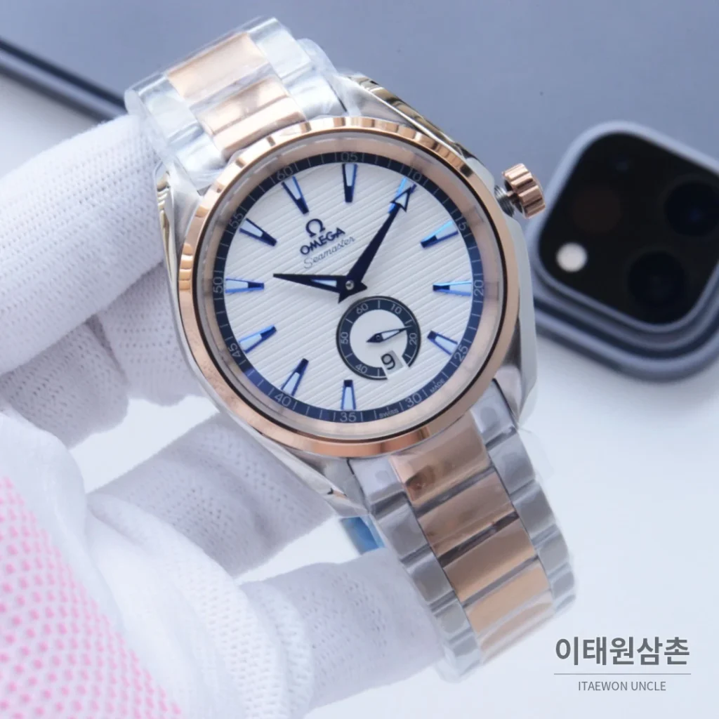 오메가 씨마스터 오토매틱 41mm 네이비 다이얼 투톤 브레이슬릿