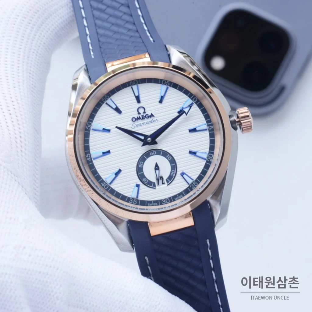 오메가 씨마스터 오토매틱 41mm 블랙 다이얼 블랙 러버 스트랩