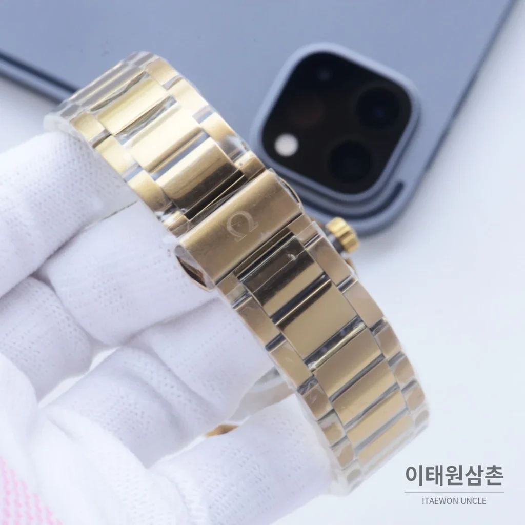 오메가 씨마스터 오토매틱 41mm 네이비 다이얼 투톤 브레이슬릿