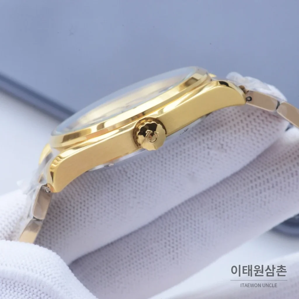 오메가 씨마스터 오토매틱 41mm 네이비 다이얼 투톤 브레이슬릿